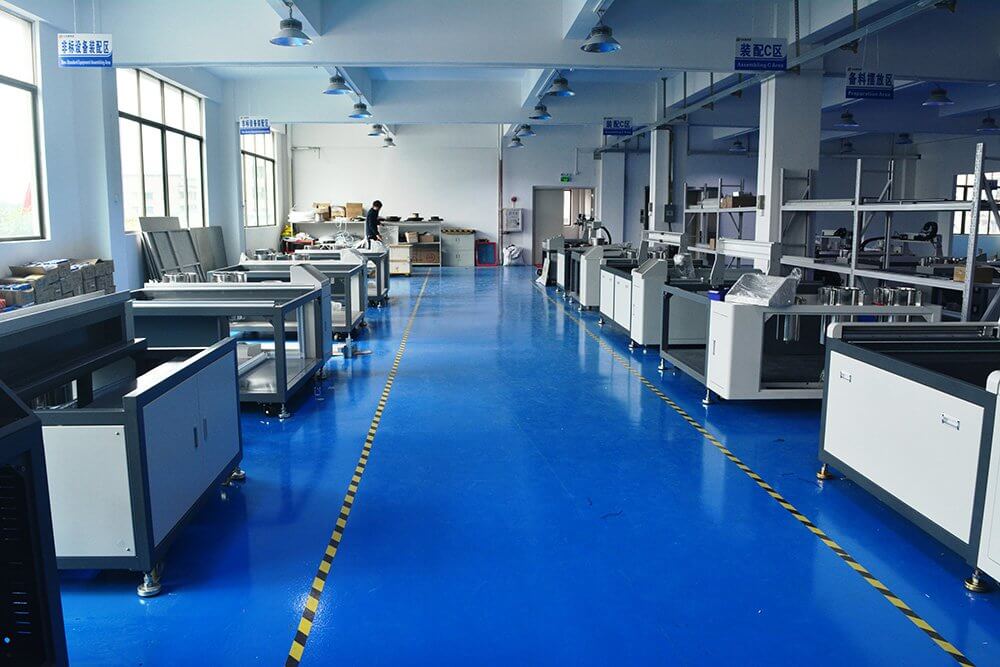 Связаться с нами 3